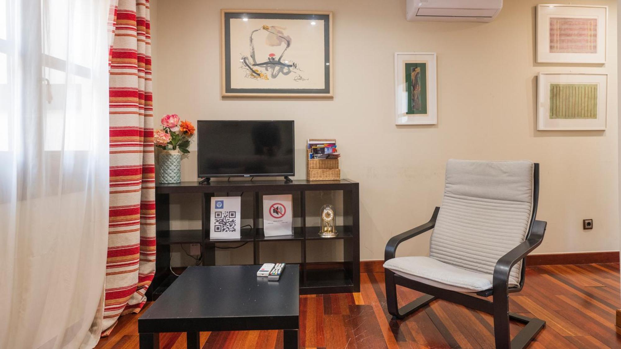 Apartamentos Las Teresitas Junto A La Catedral Толедо Номер фото